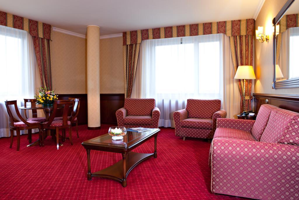 Atahotel Executive Milano Værelse billede