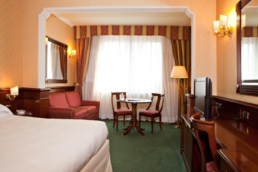 Atahotel Executive Milano Værelse billede